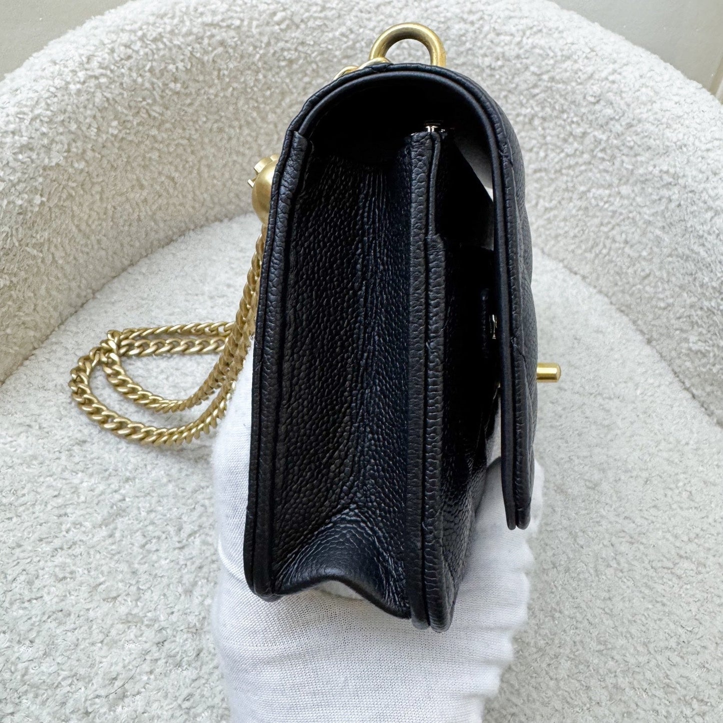 GLM-24P Heart Adjustable Wallet on Chain WOC in Black Caviar and AGHW (Model: AP3201)