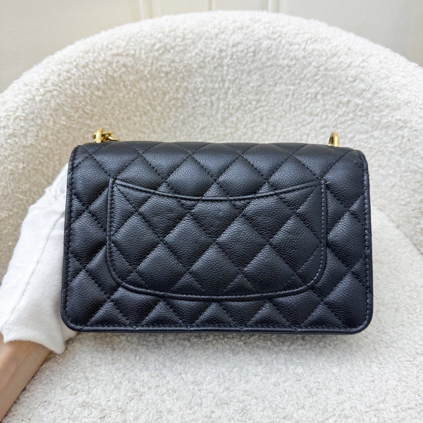 GLM-24P Heart Adjustable Wallet on Chain WOC in Black Caviar and AGHW (Model: AP3201)