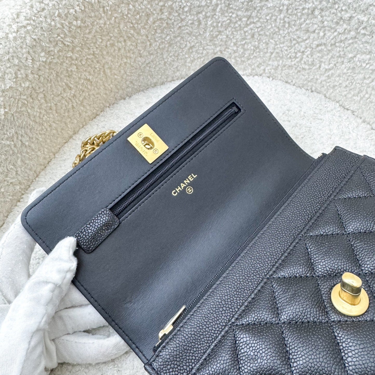 GLM-24P Heart Adjustable Wallet on Chain WOC in Black Caviar and AGHW (Model: AP3201)