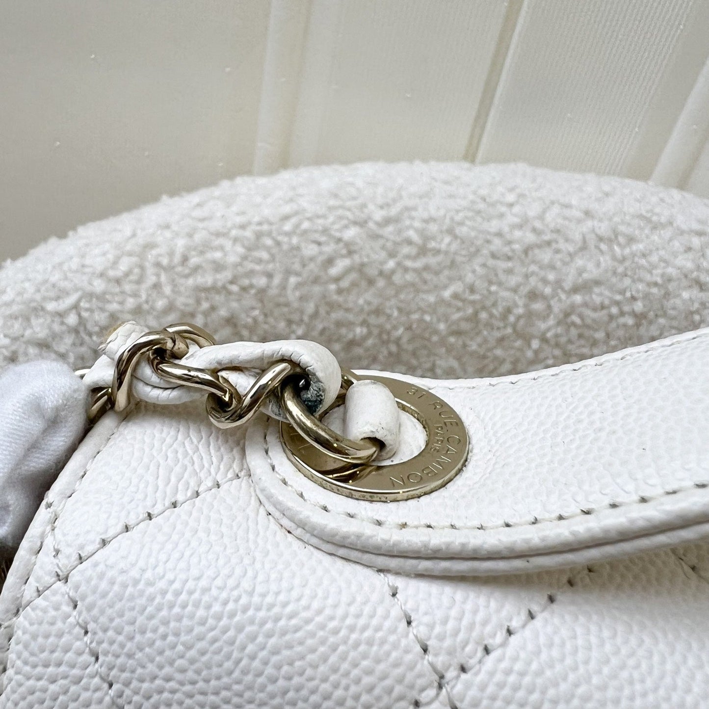 GLM-Medium Business Affinity in White Caviar and LGHW