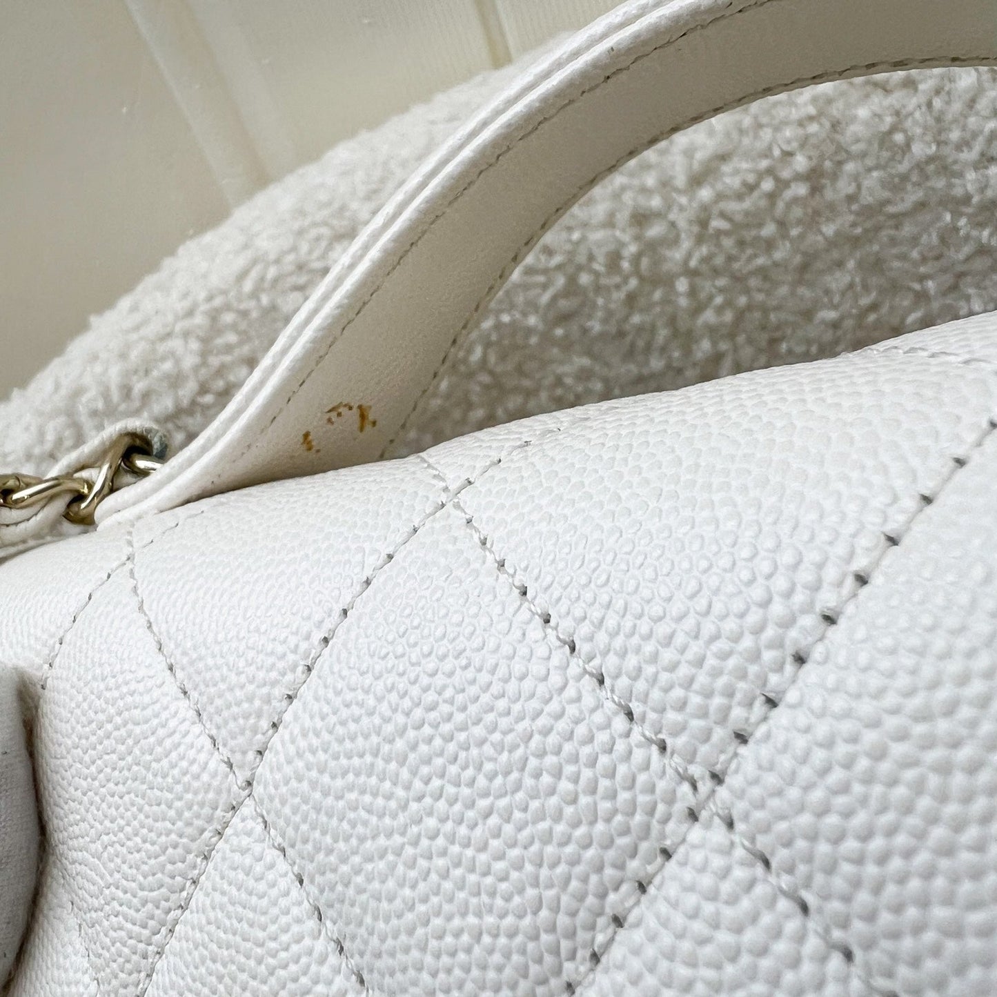 GLM-Medium Business Affinity in White Caviar and LGHW