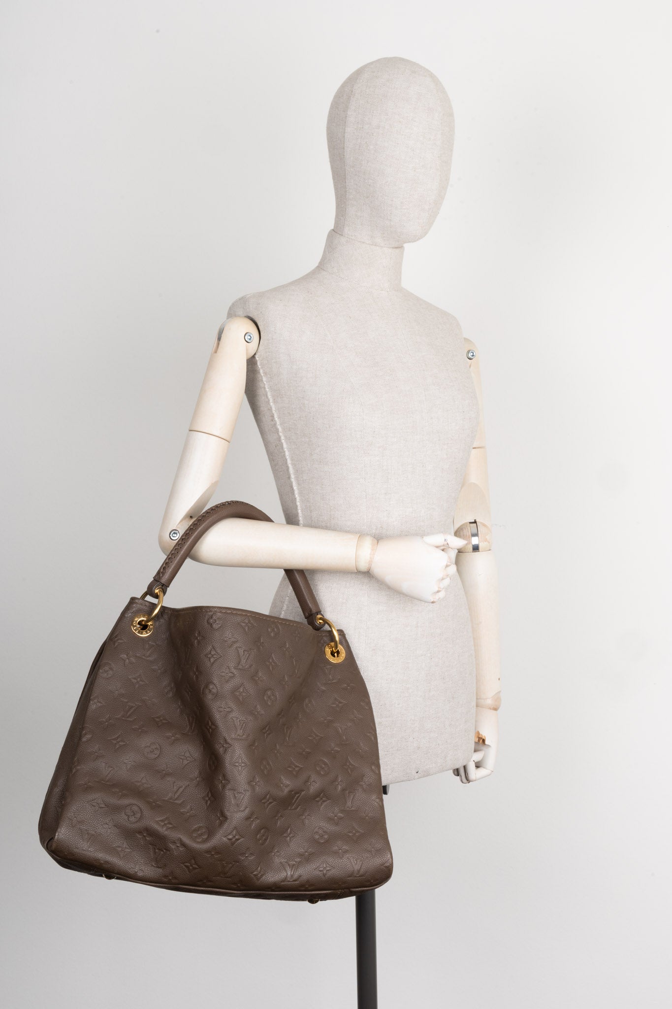 LOUIS VUITON Artsy MM Empreinte Taupe