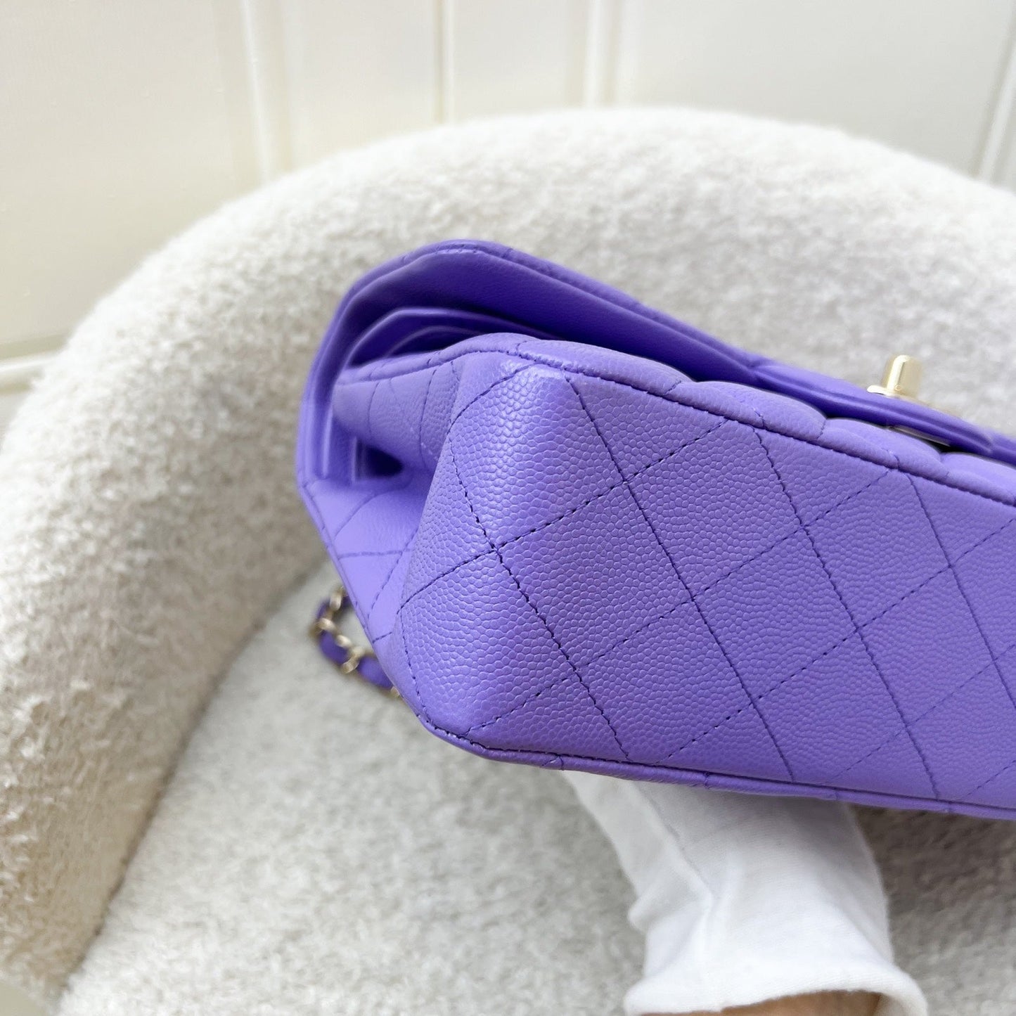 GLM-Classic Flap Small CF in 20S Purple Caviar LGHW