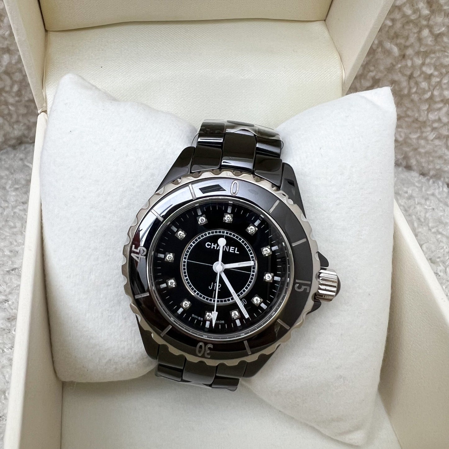 GLM-J12 Watch 33mm with 12 Diamonds in Black Ceramic Bracelet and Steel (2 Extra Links) (Model: H1625)