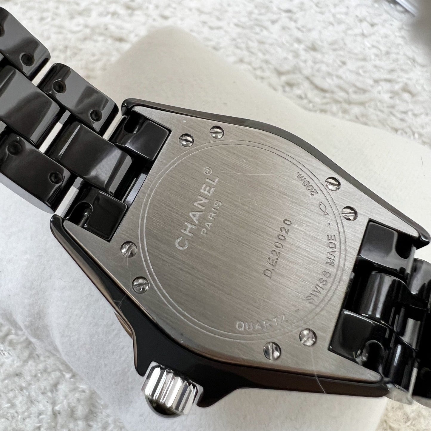 GLM-J12 Watch 33mm with 12 Diamonds in Black Ceramic Bracelet and Steel (2 Extra Links) (Model: H1625)