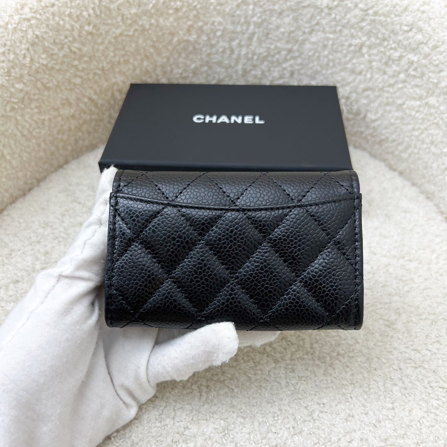 GLM-Classic Snap Card Holder in Black Caviar and SHW (Model: AP0214)
