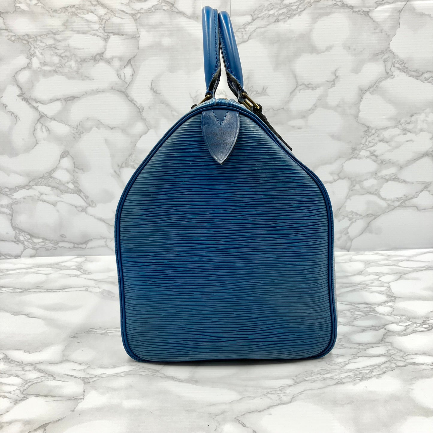 LOUIS VUITTON Epi Speedy 30
