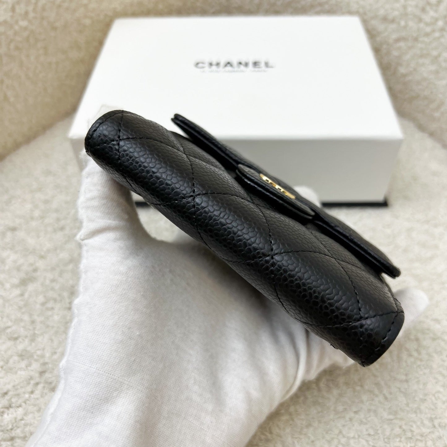 GLM-Classic Trifold Compact Wallet in Black Caviar and LGHW (AP0231)