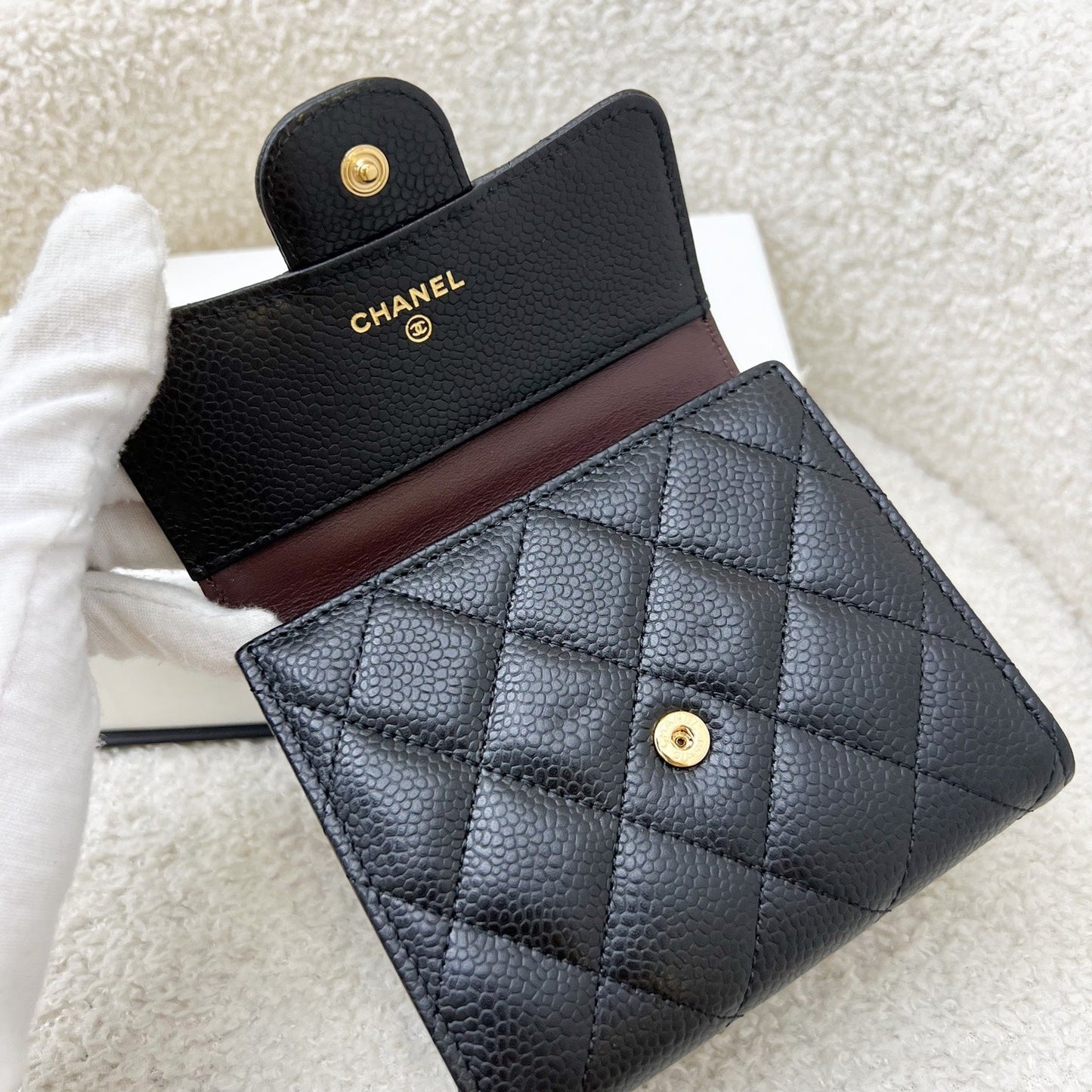 GLM-Classic Trifold Compact Wallet in Black Caviar and LGHW (AP0231)