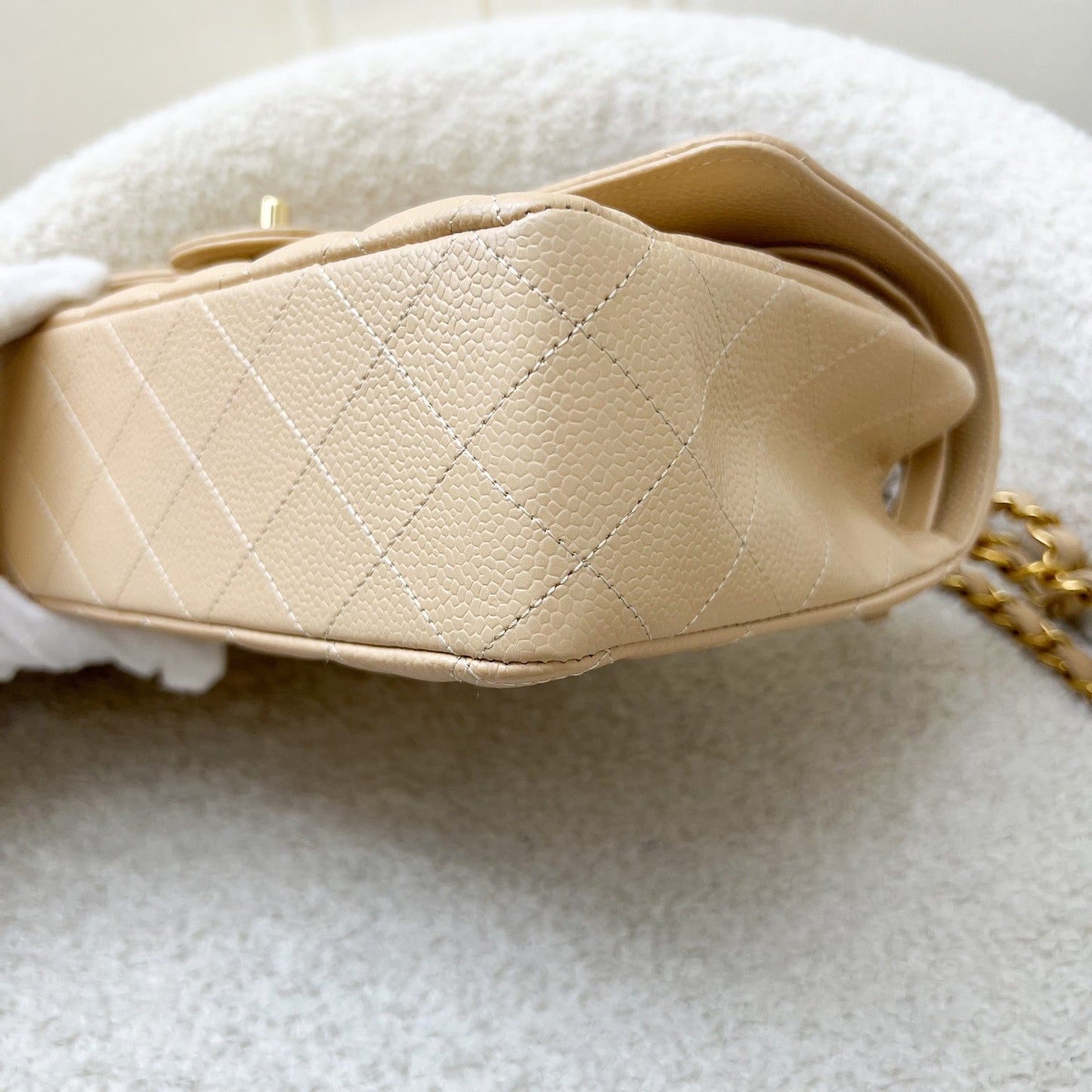 GLM-Medium Classic Flap CF in Beige Caviar and GHW (Model: A01112)