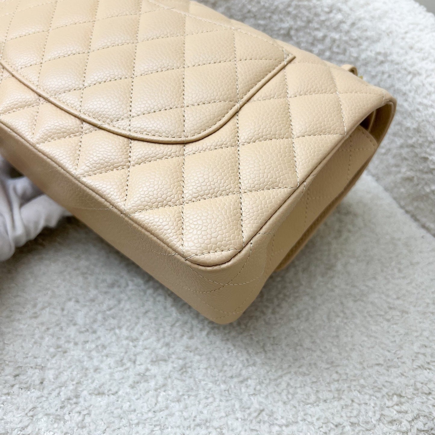GLM-Medium Classic Flap CF in Beige Caviar and GHW (Model: A01112)