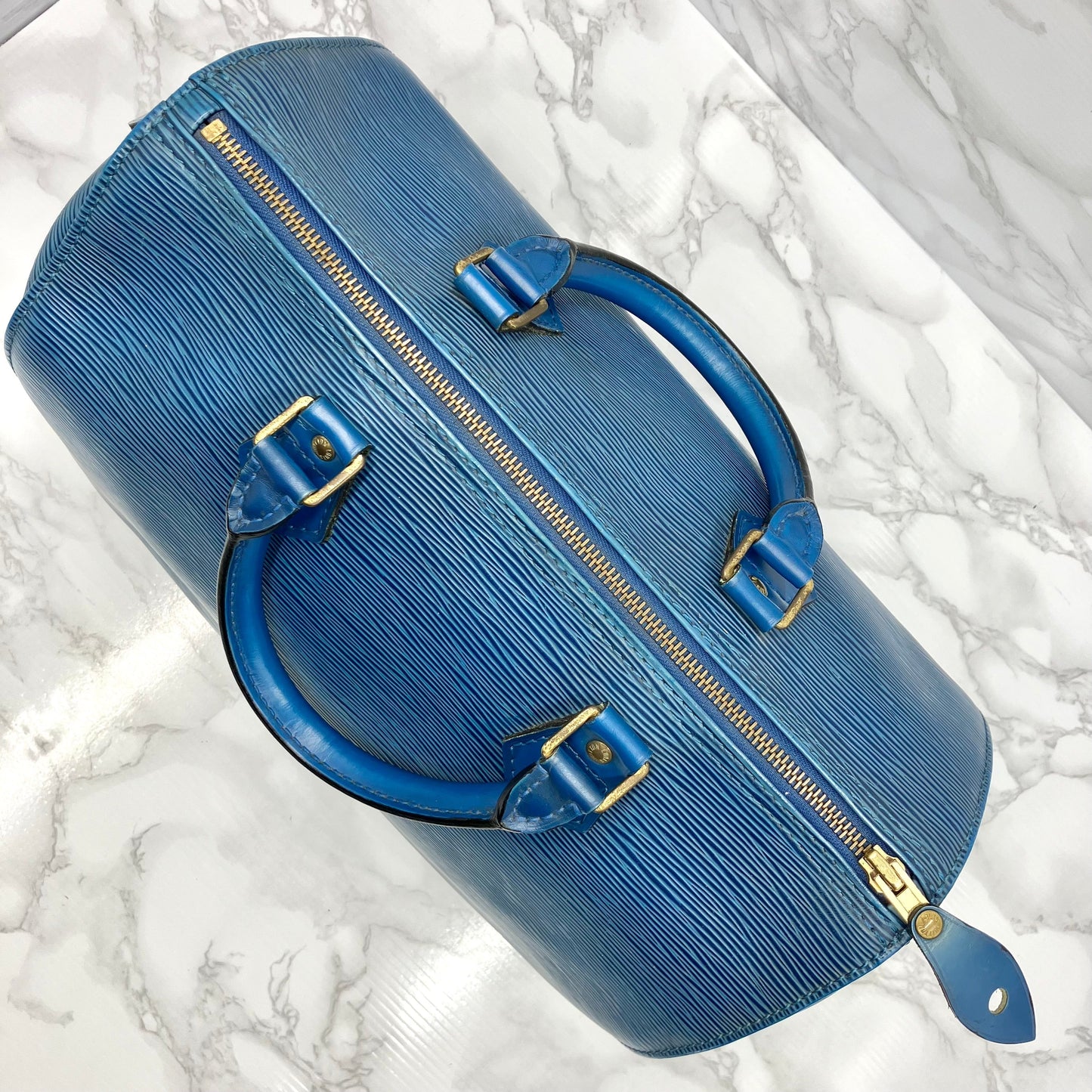 LOUIS VUITTON Epi Speedy 30