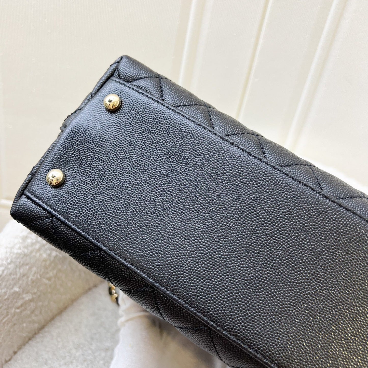 GLM-Medium 29cm Coco Handle in Black Caviar and GHW (Model: A92991)