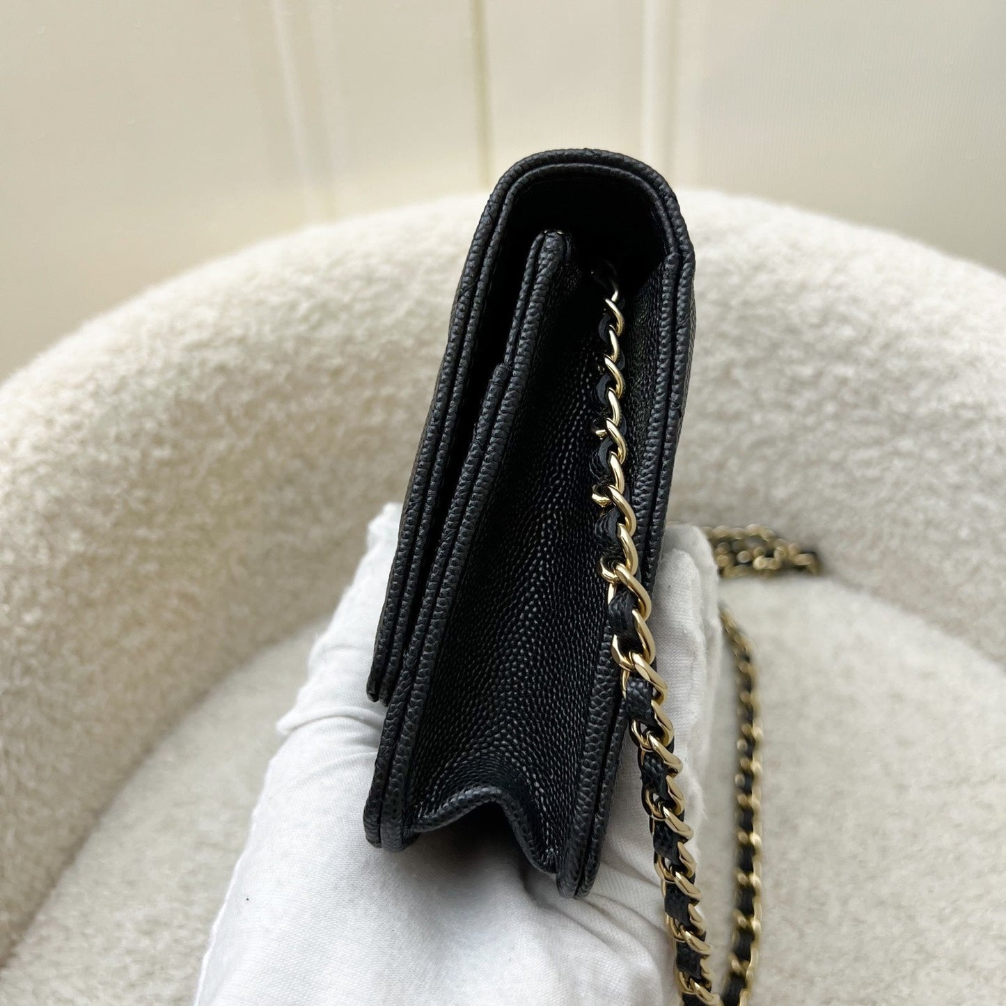 GLM-23S Wallet on Chain WOC in Black Caviar, Diamantes Studded Logo and SHW (Model: AP3336)
