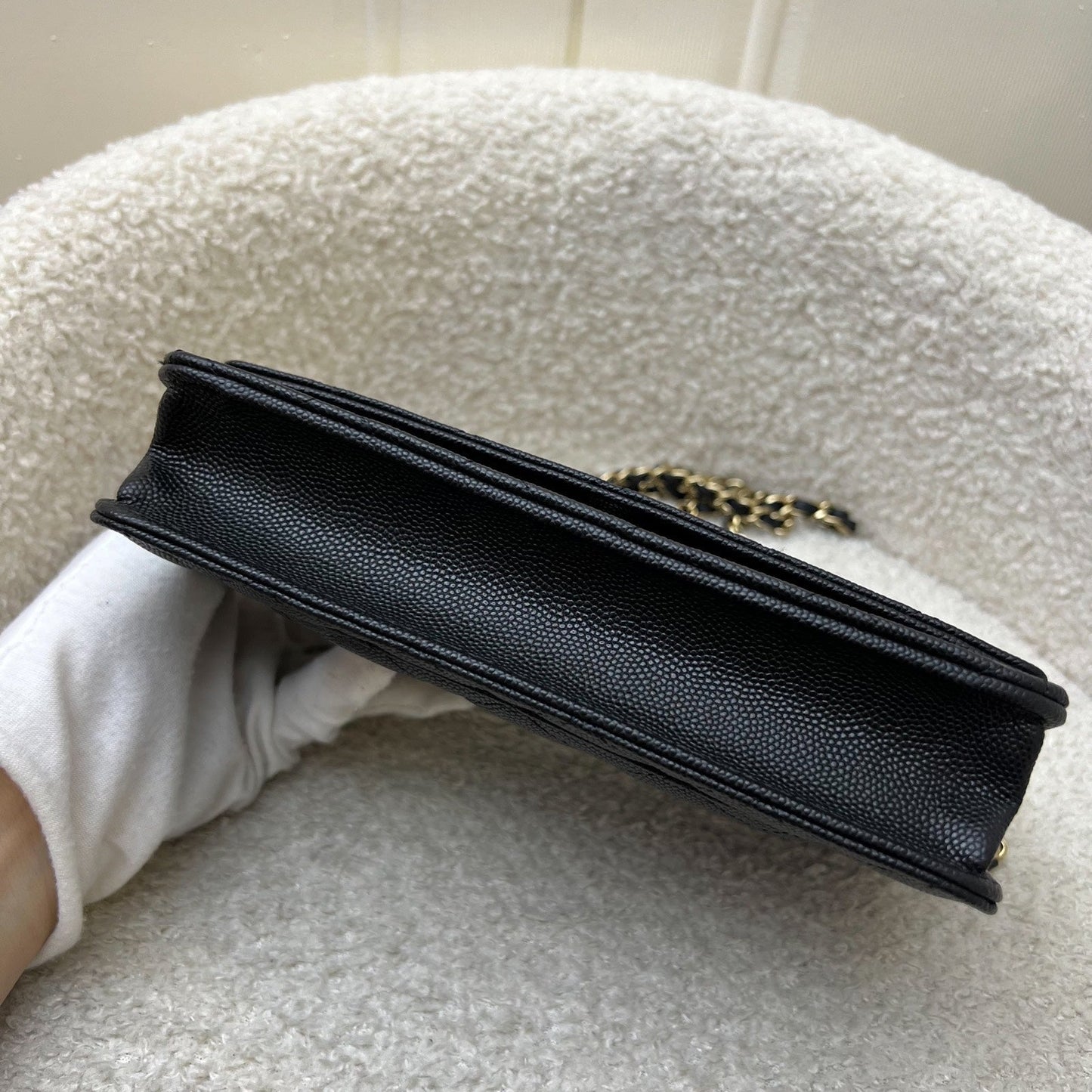 GLM-23S Wallet on Chain WOC in Black Caviar, Diamantes Studded Logo and SHW (Model: AP3336)