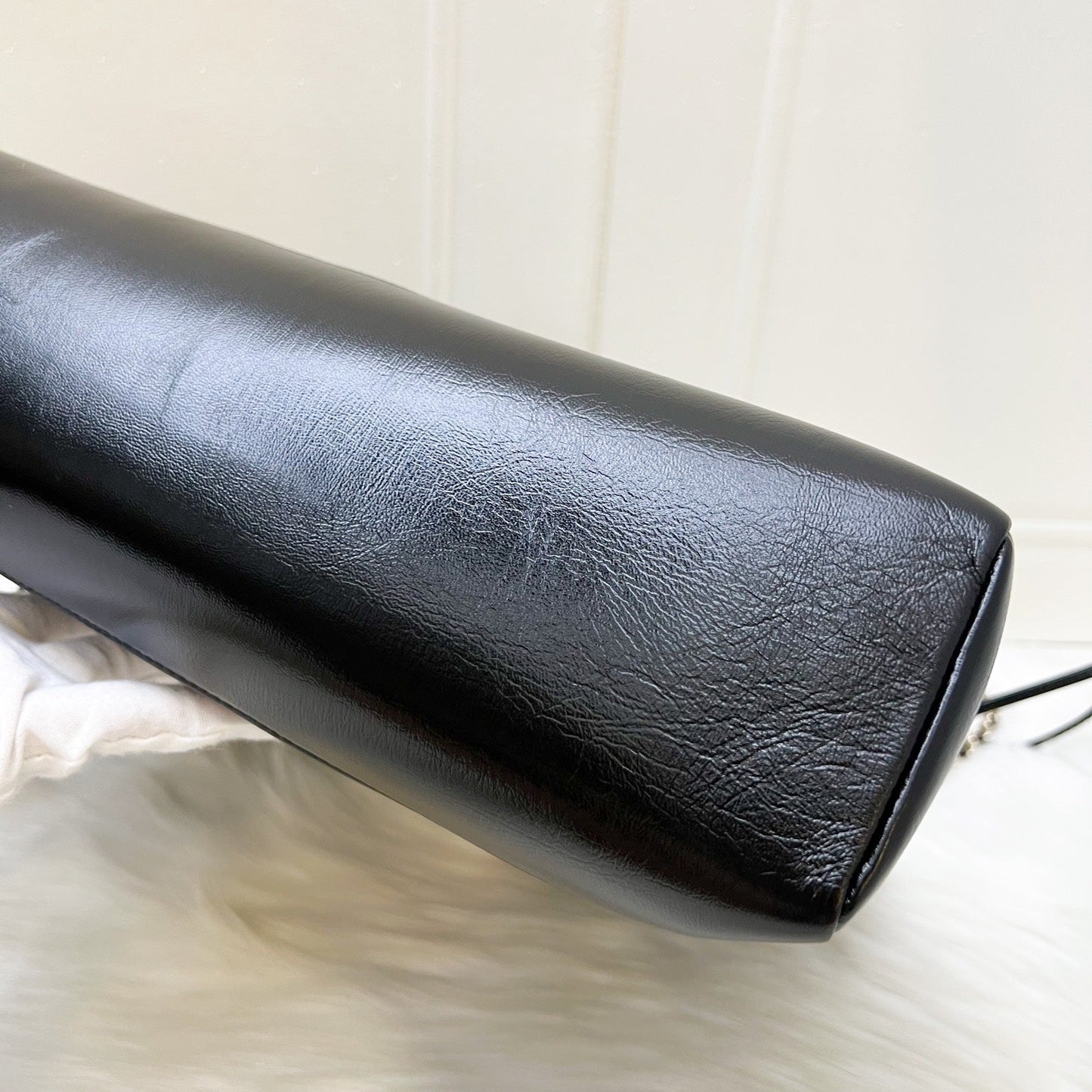 GLM-31 Medium Shopping Bag in Black Shiny Calfskin and LGHW (Model: AS4854)