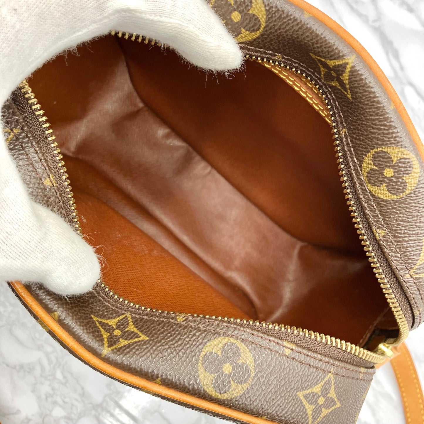 LOUIS VUITTON Monogram Blois