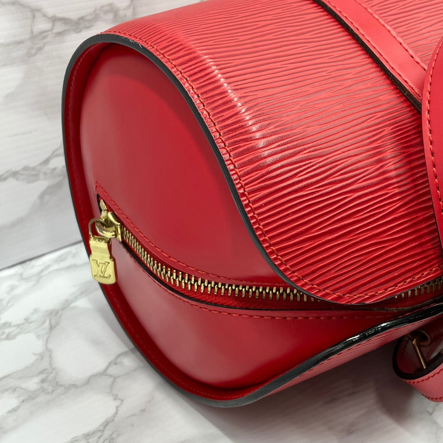 LOUIS VUITTON Epi Soufflot