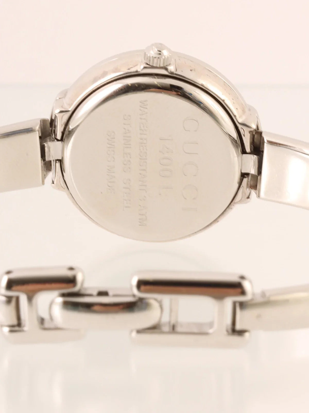 GUCCI Round Face Bangle Watch Silver