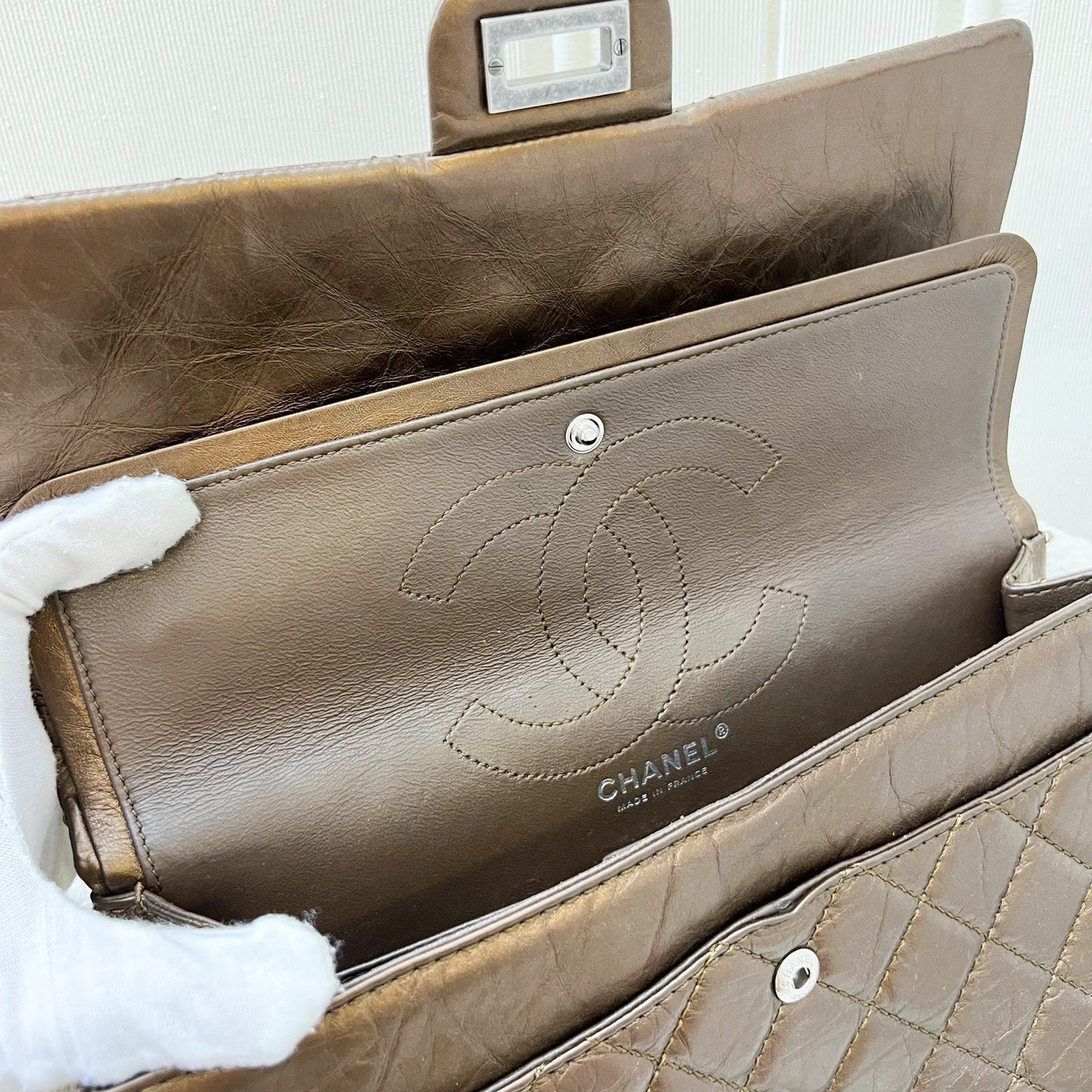 GLM-2.55 Reissue 226 Flap in Bronze Distressed Calfskin and RHW