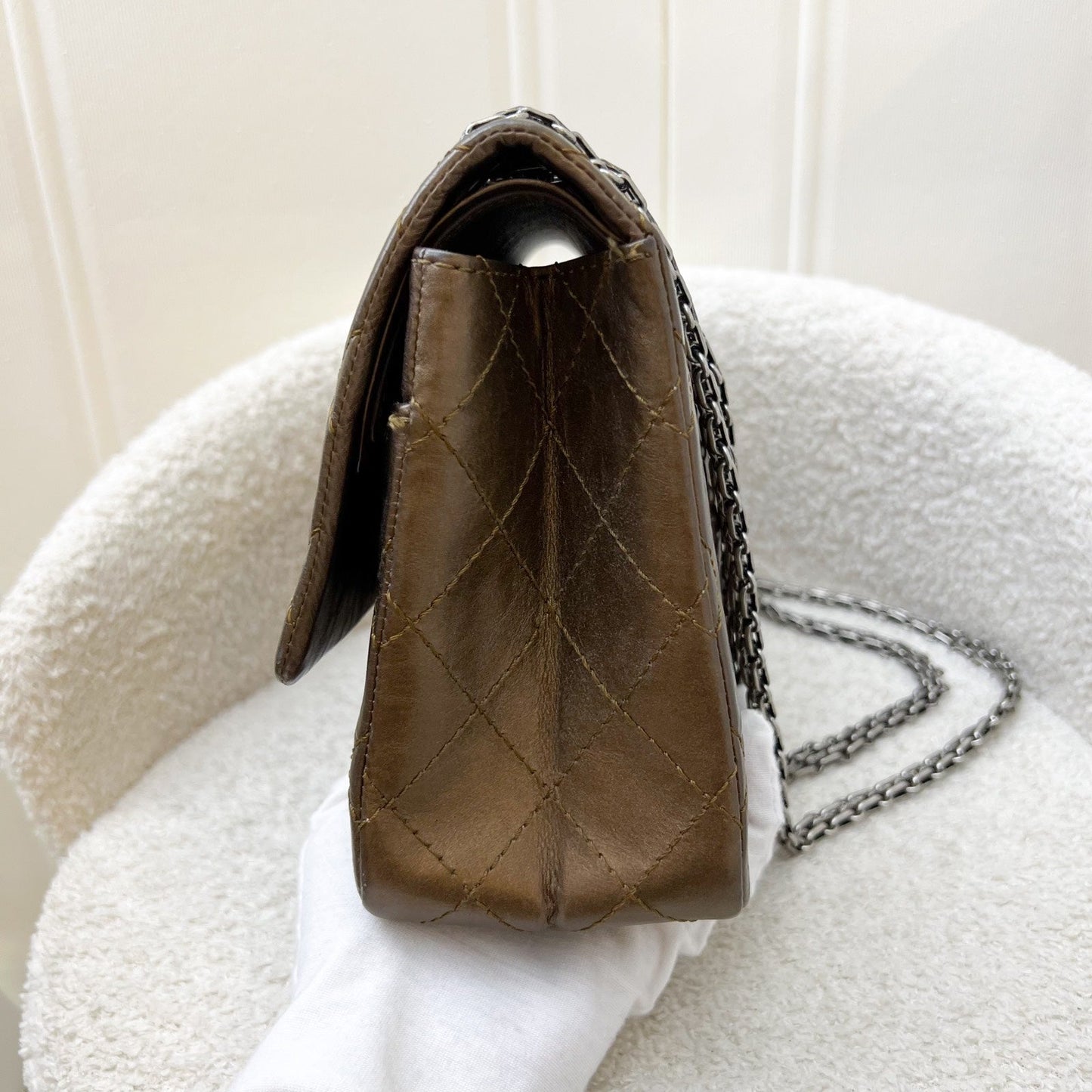 GLM-2.55 Reissue 226 Flap in Bronze Distressed Calfskin and RHW