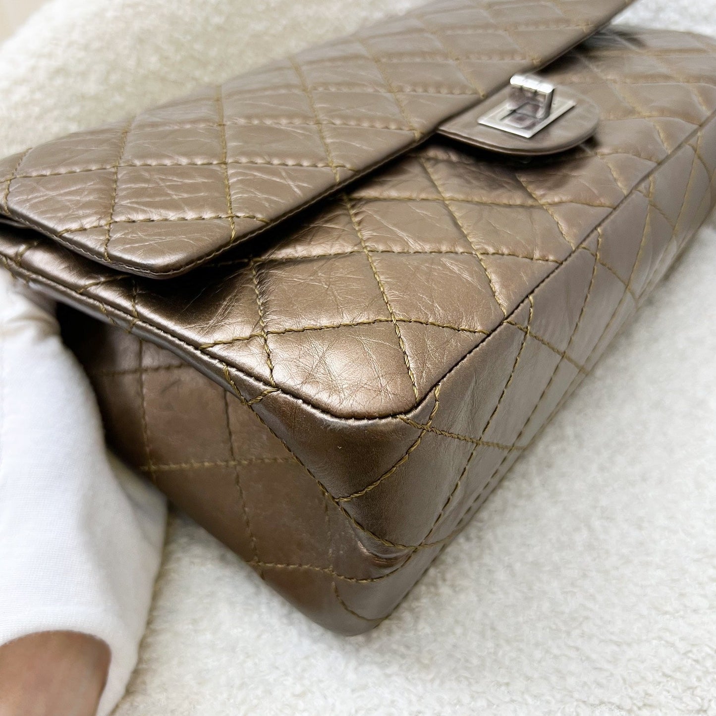 GLM-2.55 Reissue 226 Flap in Bronze Distressed Calfskin and RHW