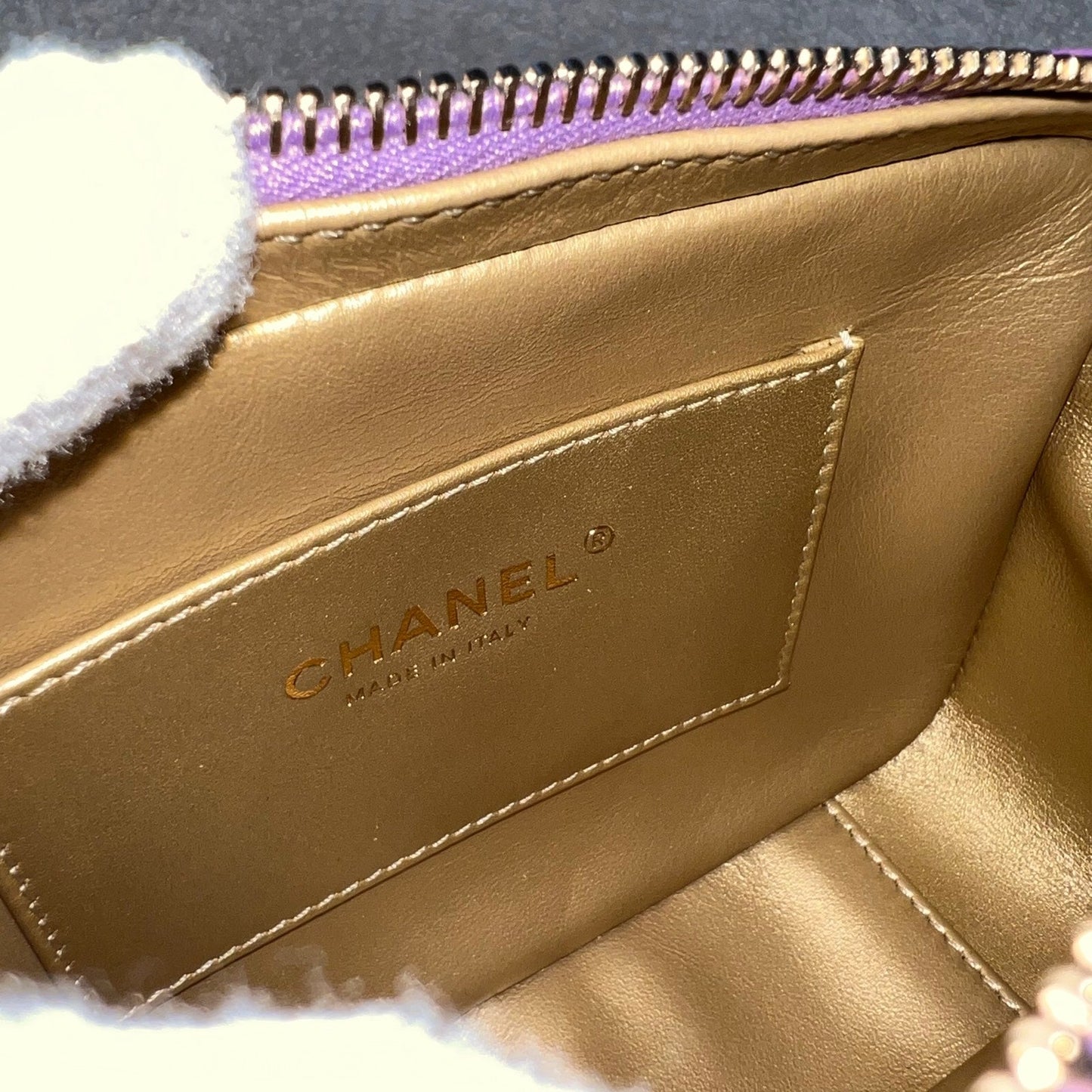 GLM-22S Pearl Crush Camera Bag in Purple Lambskin AGHW (Model: AS3258)