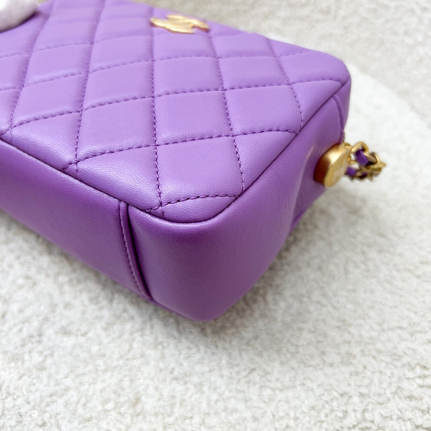 GLM-22S Pearl Crush Camera Bag in Purple Lambskin AGHW (Model: AS3258)
