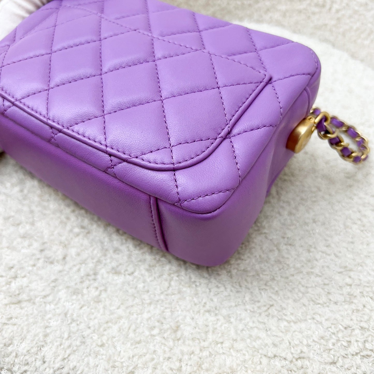 GLM-22S Pearl Crush Camera Bag in Purple Lambskin AGHW (Model: AS3258)