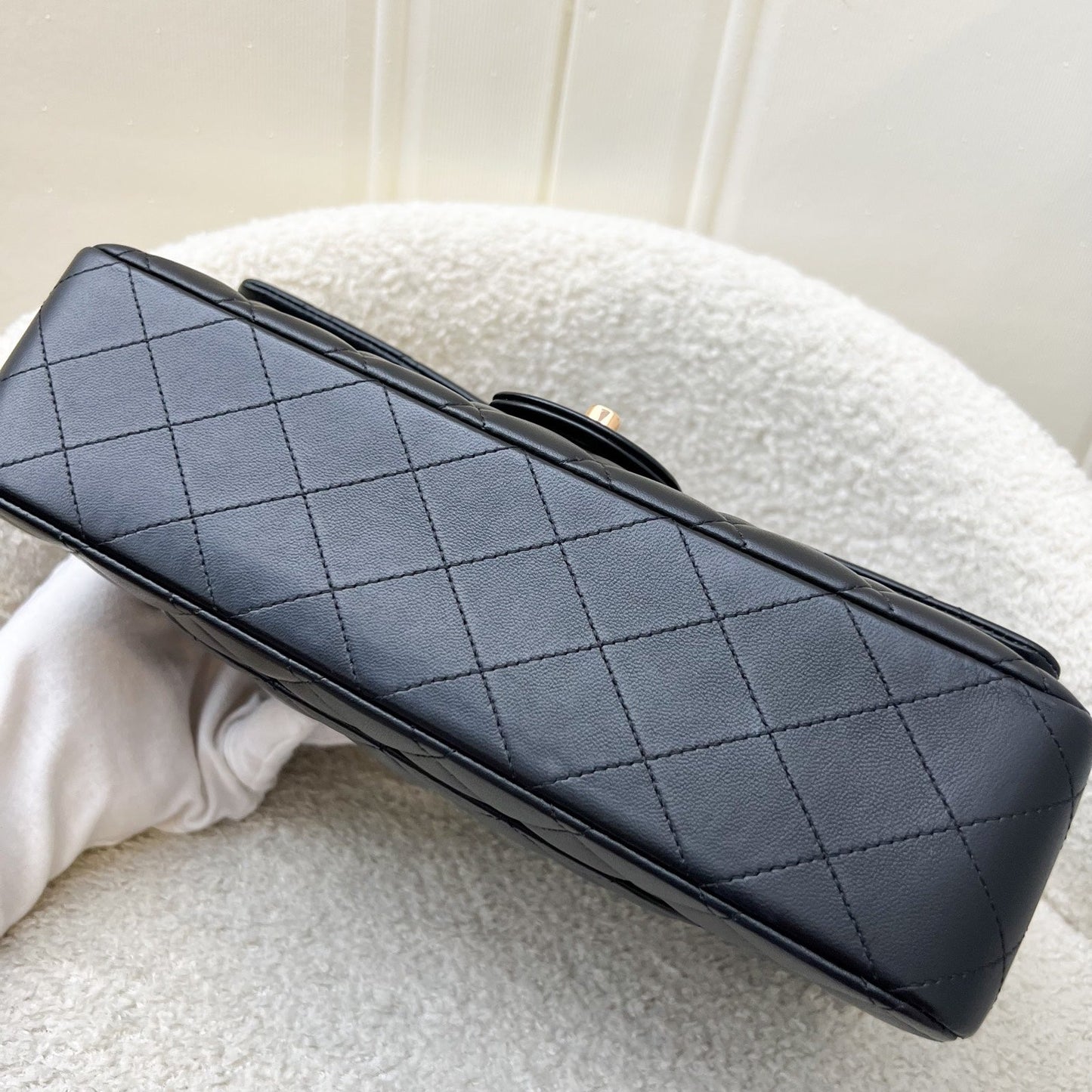 GLM-Medium Classic Flap CF in Black Lambskin and Rose Gold HW