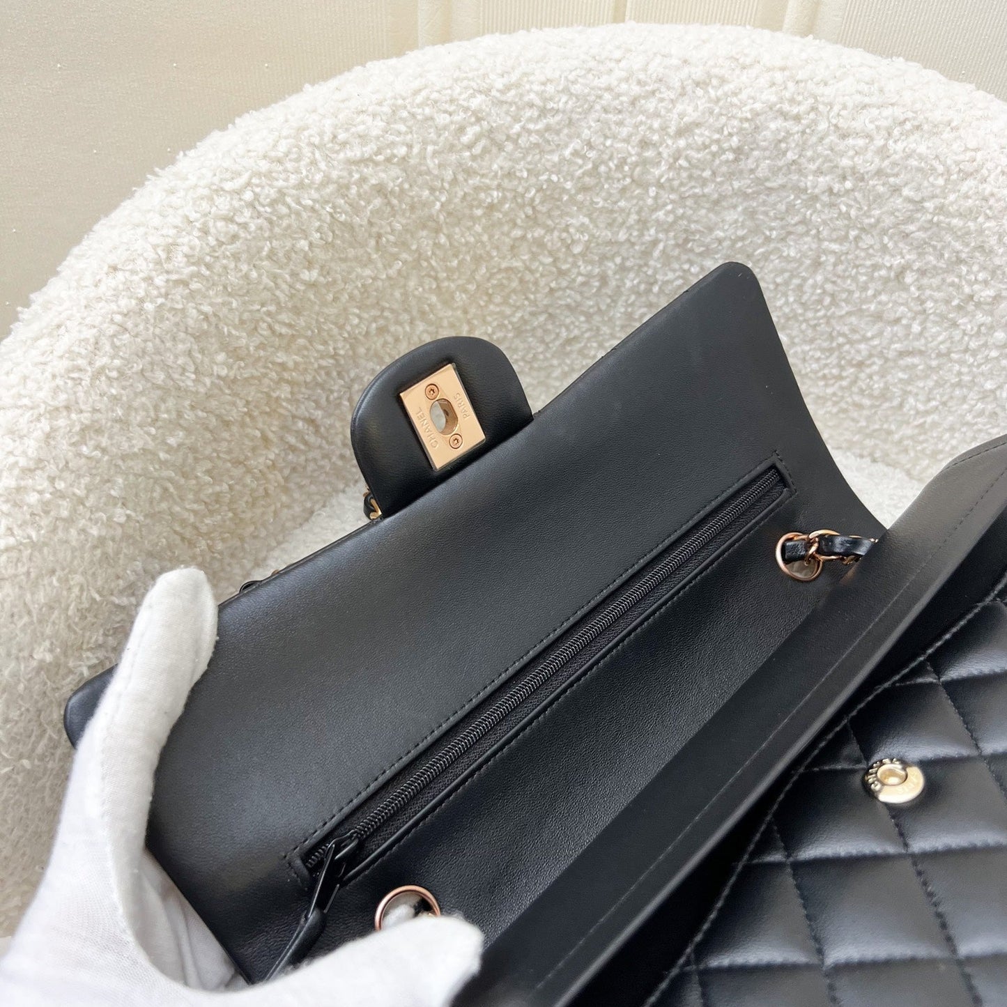 GLM-Medium Classic Flap CF in Black Lambskin and Rose Gold HW