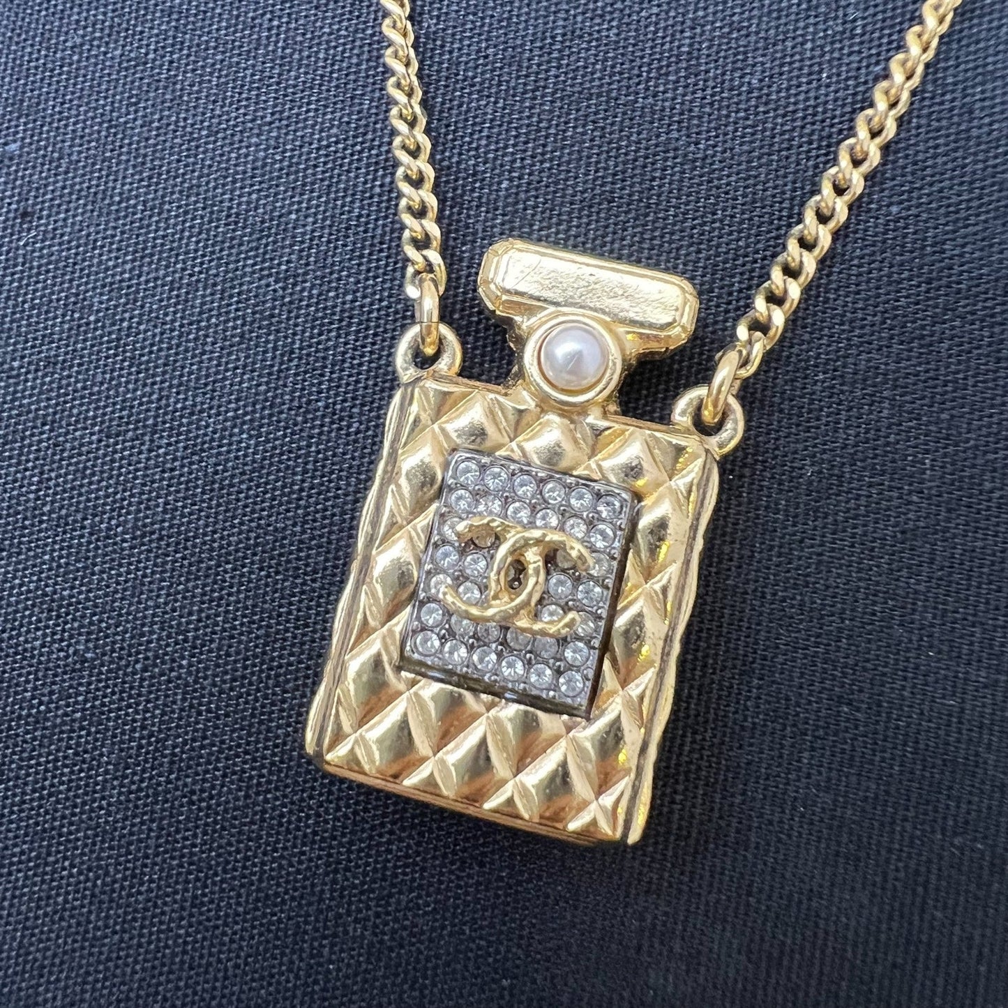 GLM-20A Perfume Bottle Necklace in AGHW