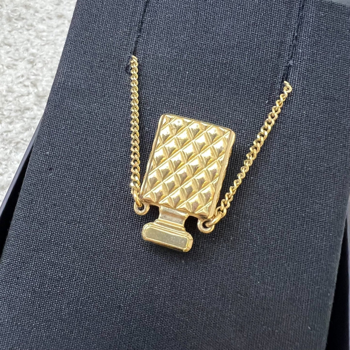 GLM-20A Perfume Bottle Necklace in AGHW