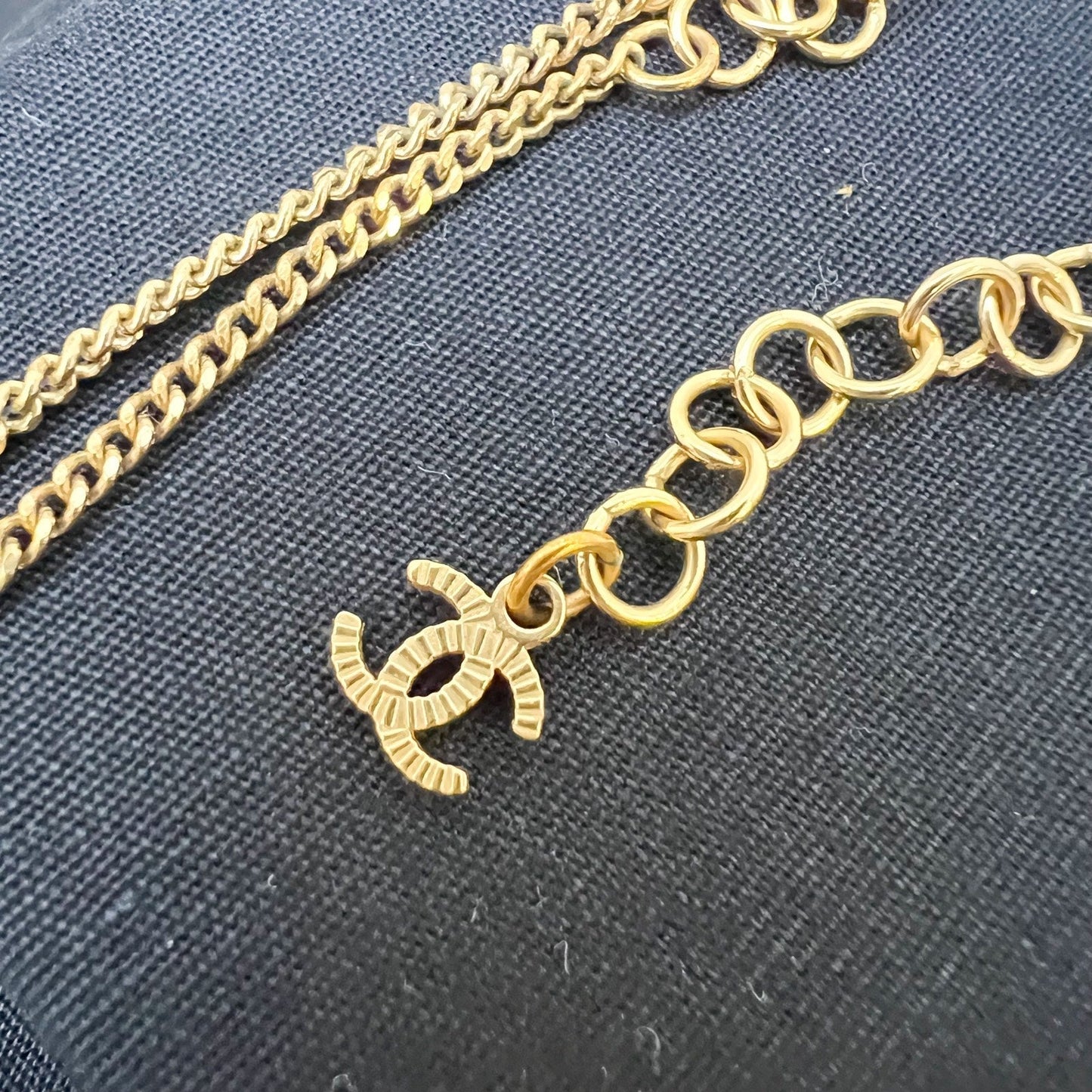 GLM-20A Perfume Bottle Necklace in AGHW