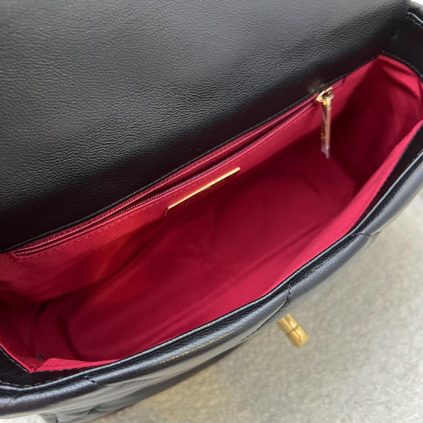GLM-19 Small Flap in Black Goatskin and 3-tone HW (Model: AS1160)