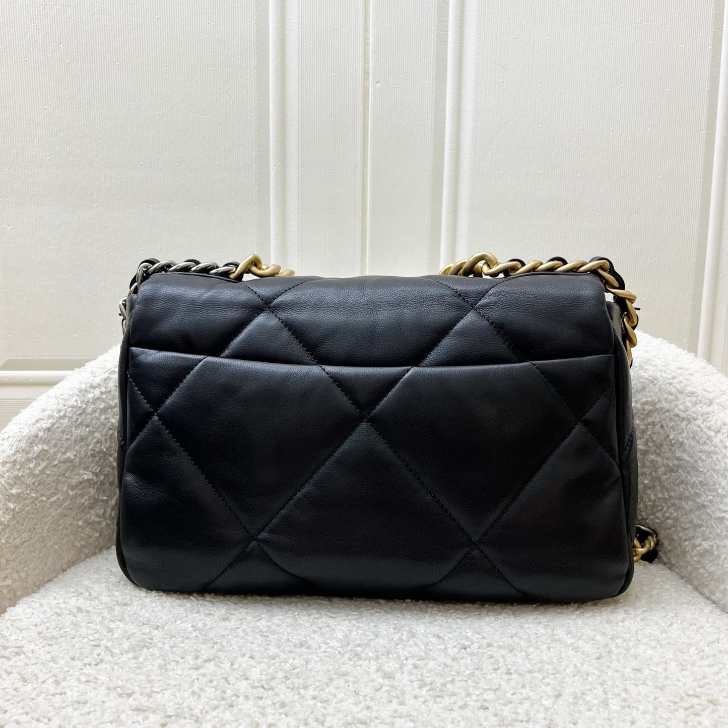 GLM-19 Small Flap in Black Goatskin and 3-tone HW (Model: AS1160)