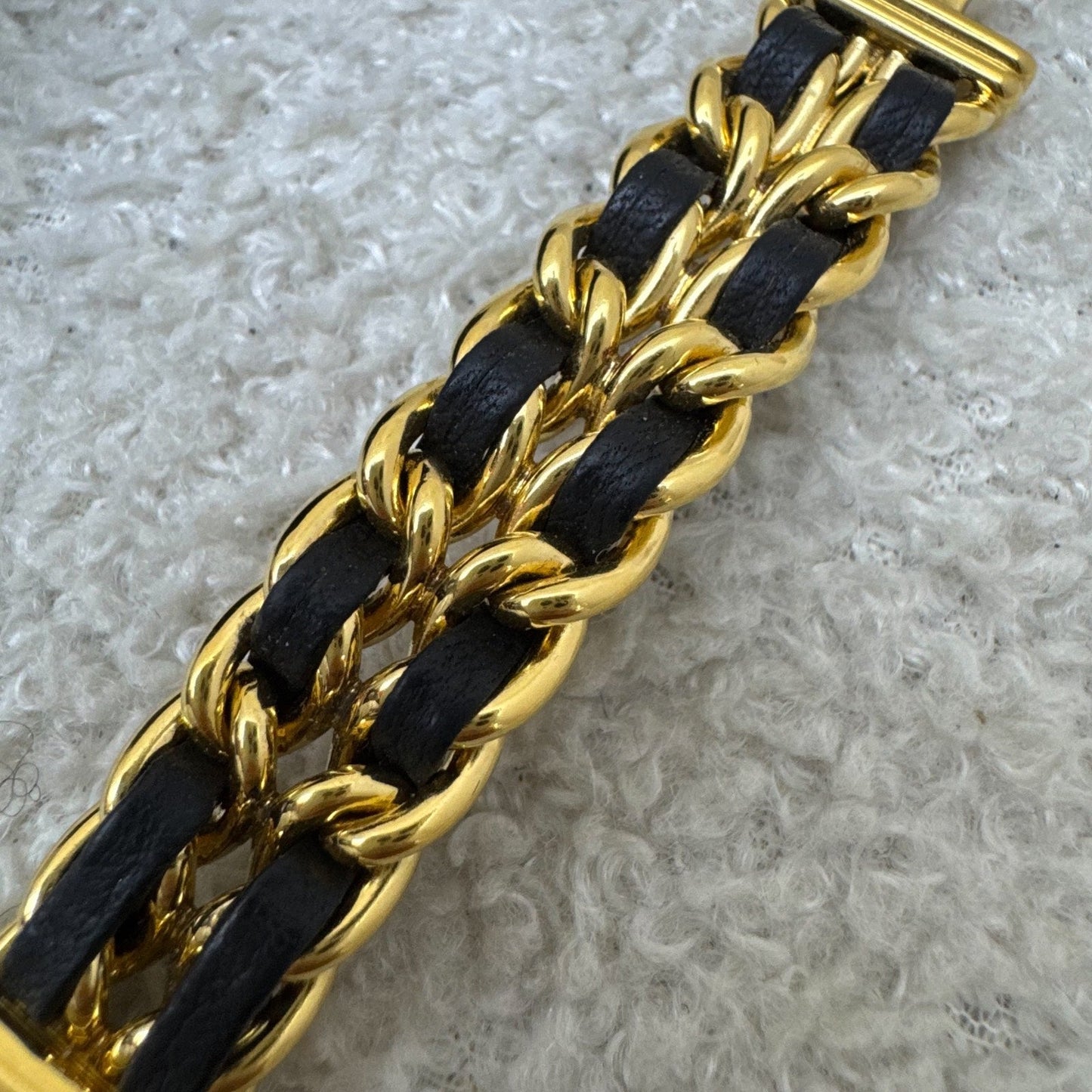 GLM- Premiere Watch in 24K GHW and Black Leather Size M (Year 1991)