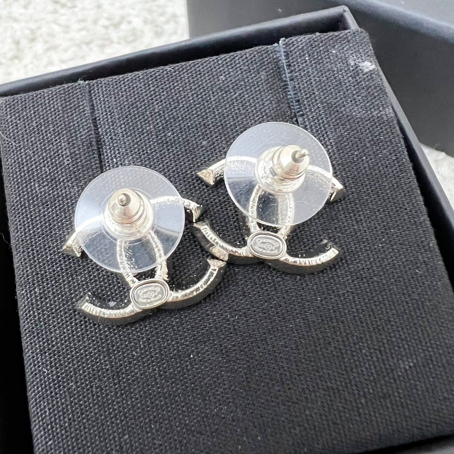 GLM-Small/Medium GLM- Logo Earrings in SHW