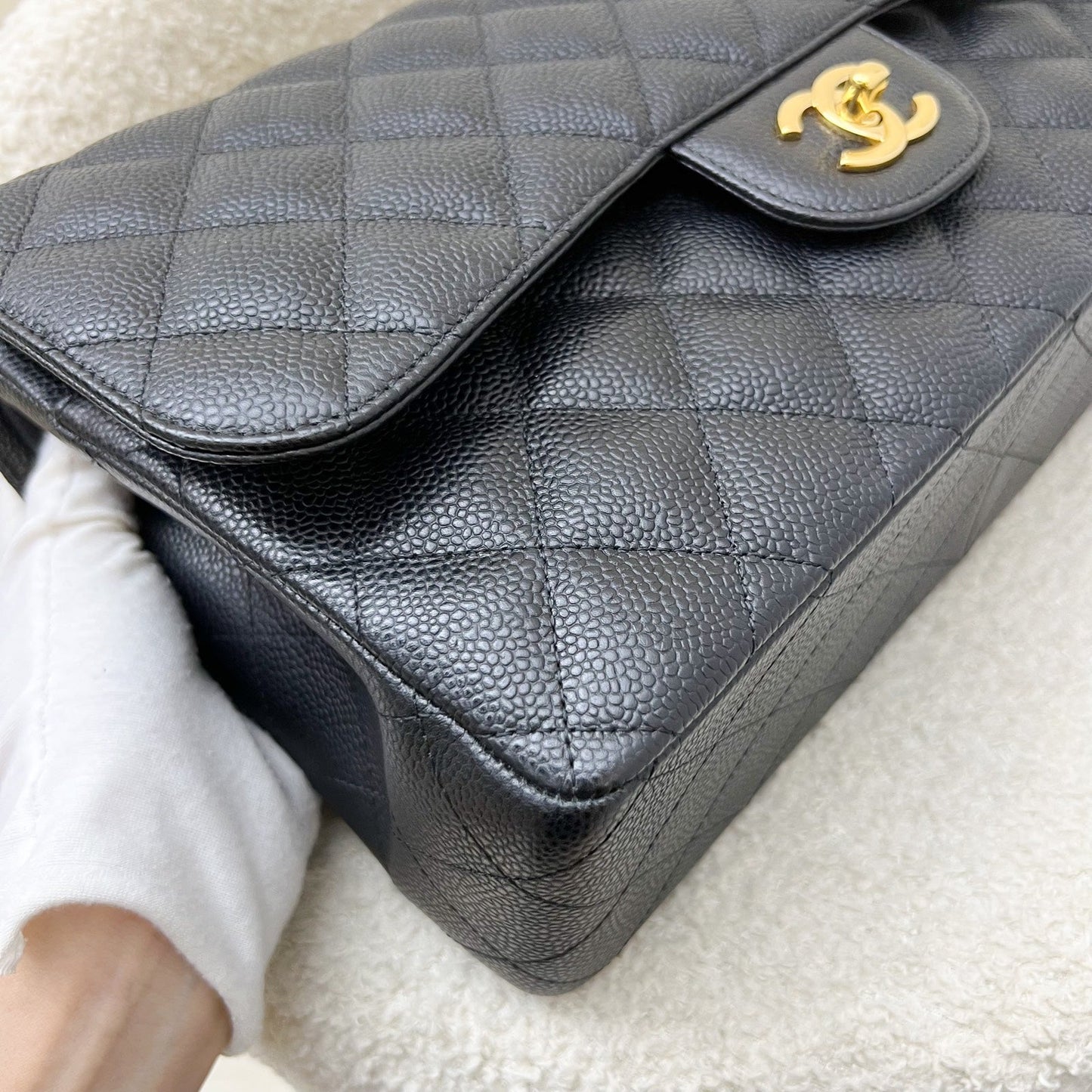 GLM-Jumbo Classic Flap DF in Black Caviar and GHW