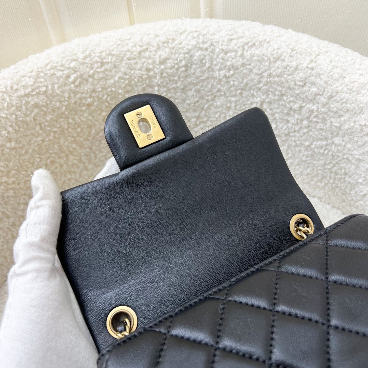 GLM-Pearl Crush Square Mini Flap in Black Lambskin and AGHW (Model: AS1786)