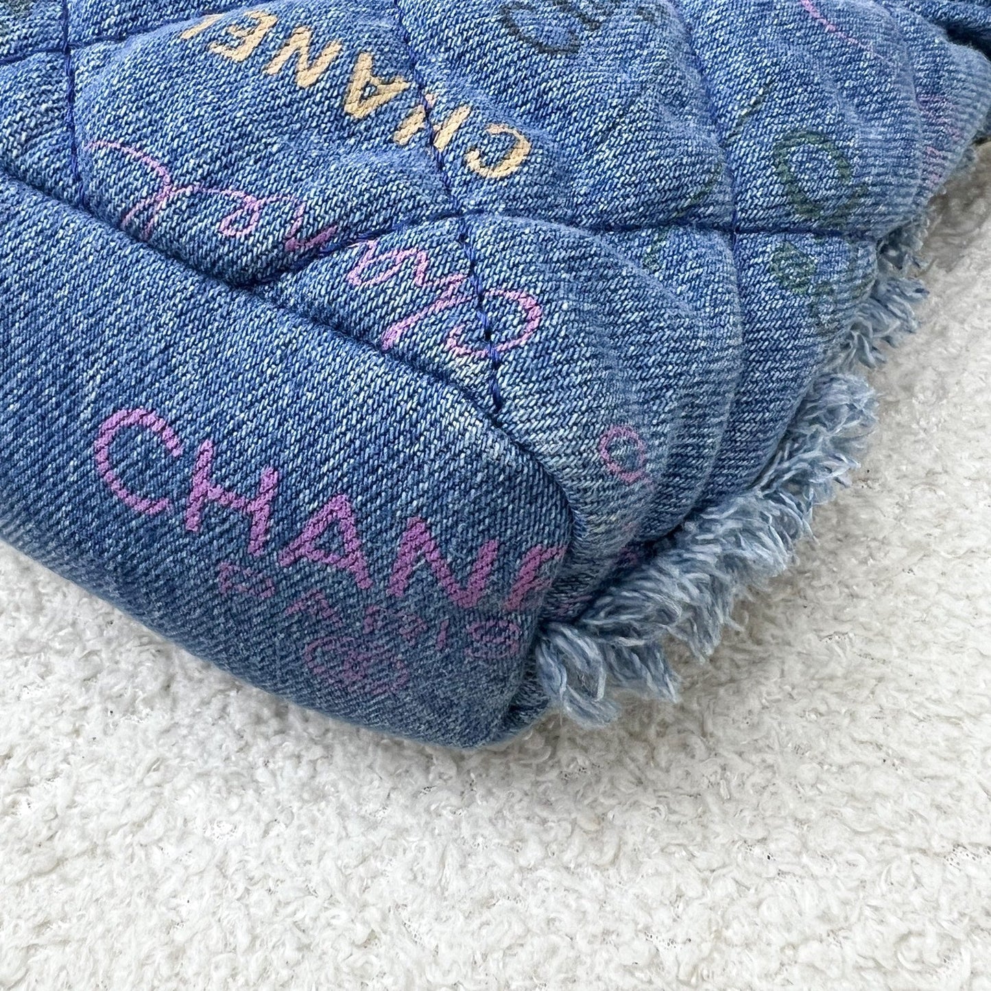 GLM-22P Denim Mood Mini Drawstring Bucket Bag in Blue Printed Denim and LGHW