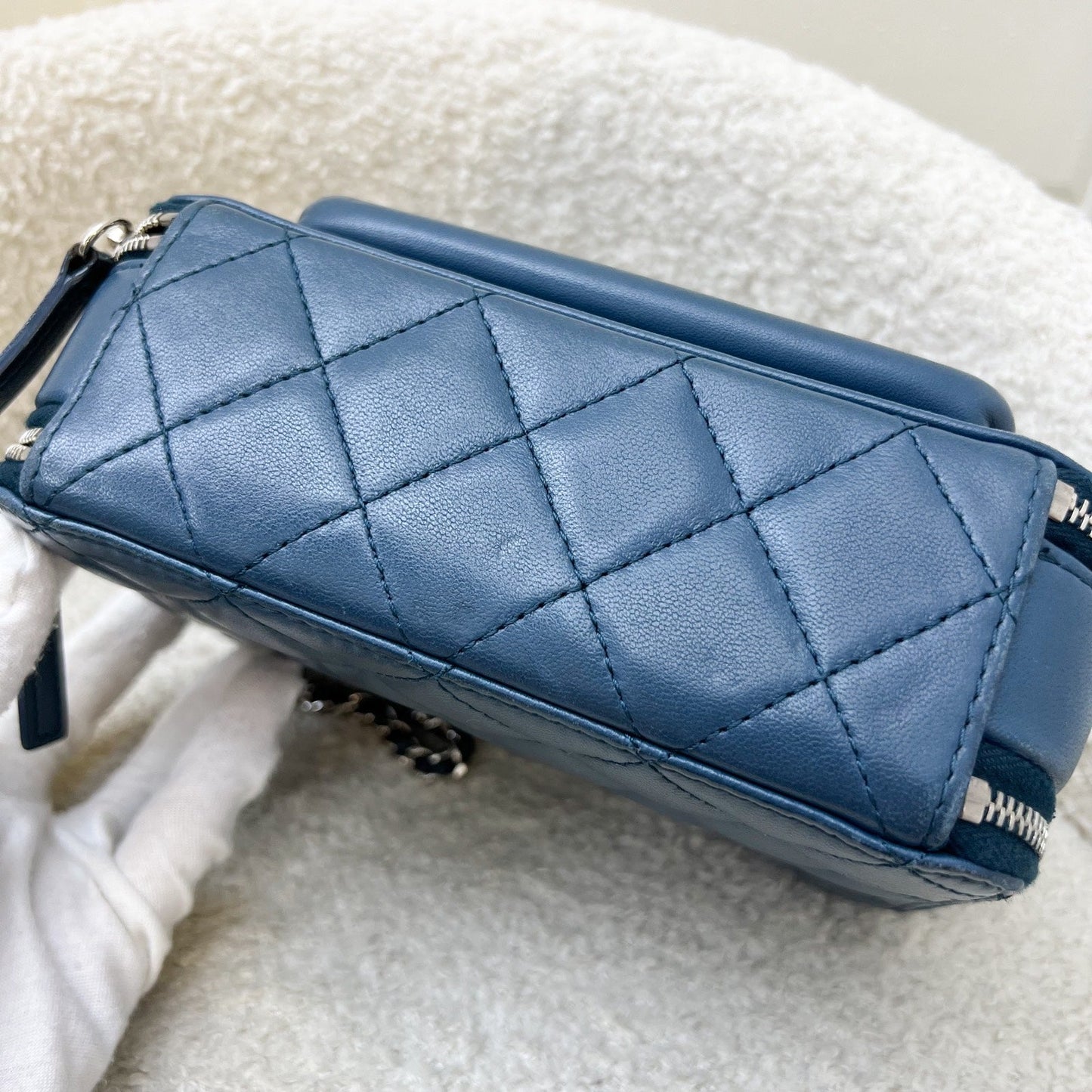 GLM-Seasonal Camera Bag in Blue Lambskin and SHW