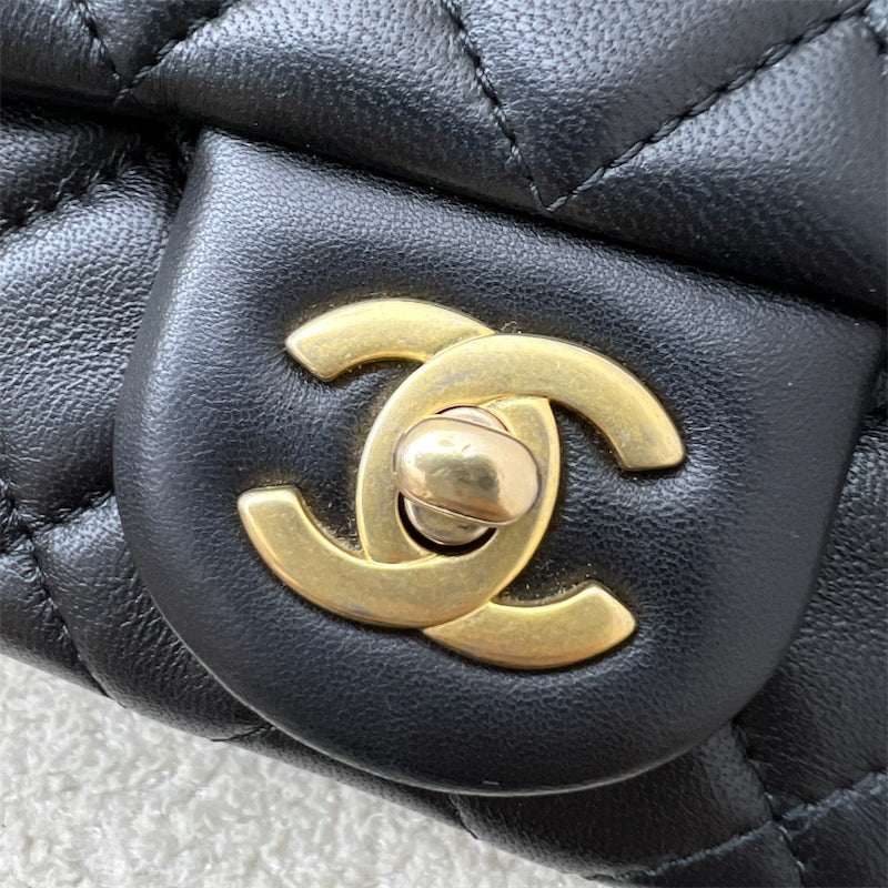 GLM-Pearl Crush Square Mini Flap in Black Lambskin and AGHW (Model: AS1786)