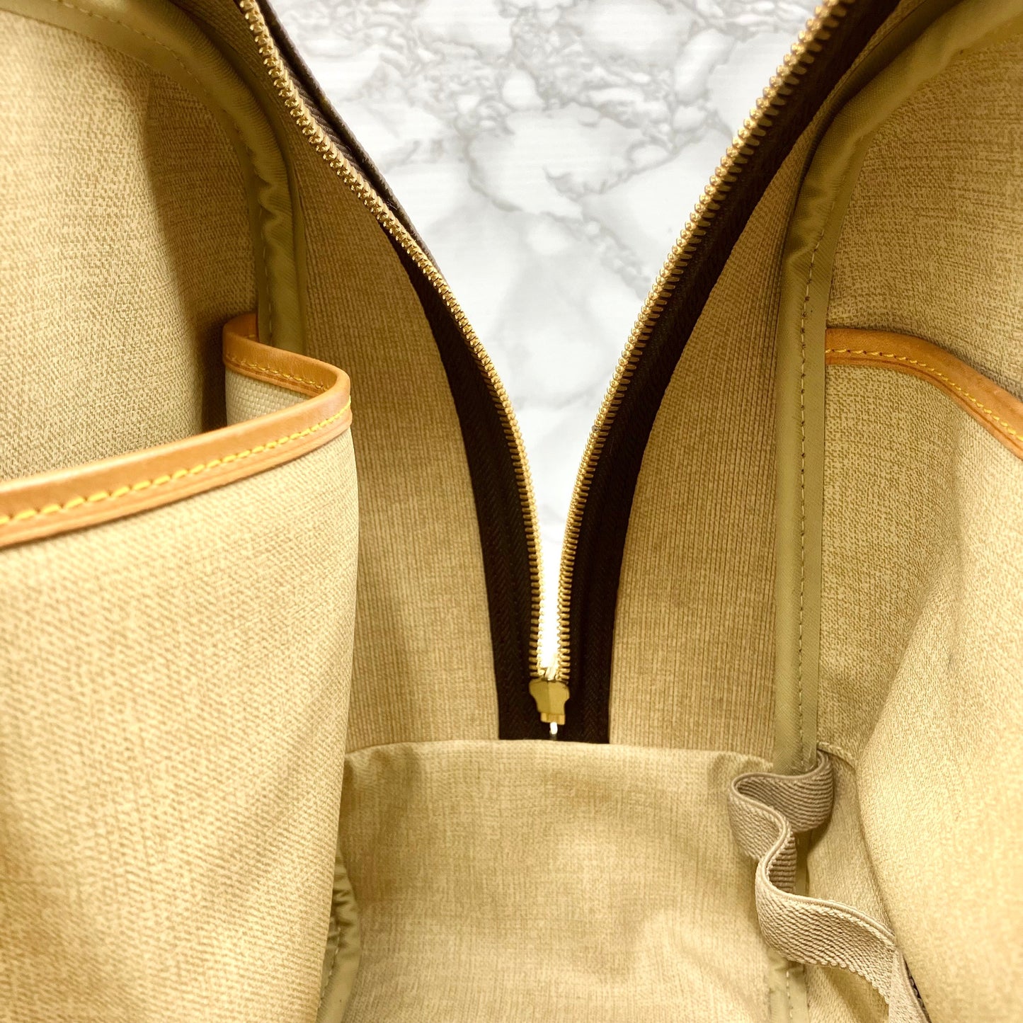 LOUIS VUITTON Monogram Deauville