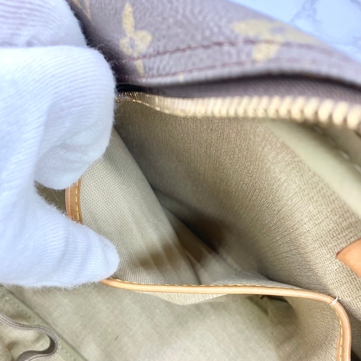 LOUIS VUITTON Monogram Deauville