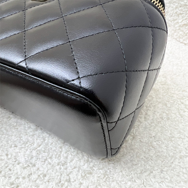 GLM-Small Vanity in Black Lambskin and LGHW (Model: AP1341)