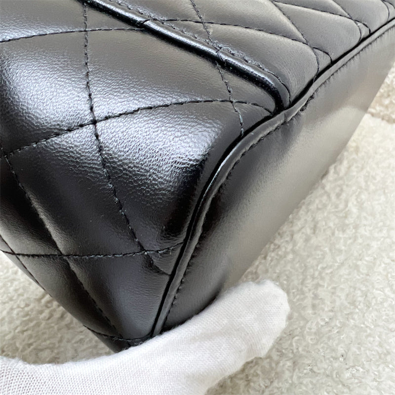 GLM-Small Vanity in Black Lambskin and LGHW (Model: AP1341)