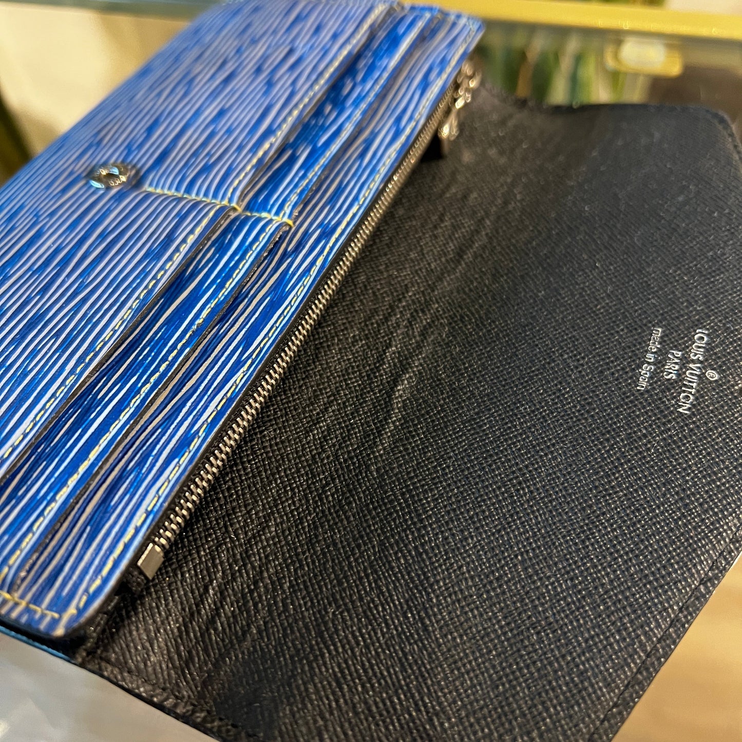 LOUIS VUITTON Blue Epi Sarah Wallet