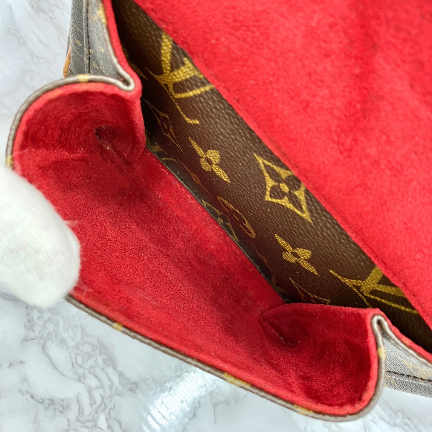 LOUIS VUITTON Monogram vivacite