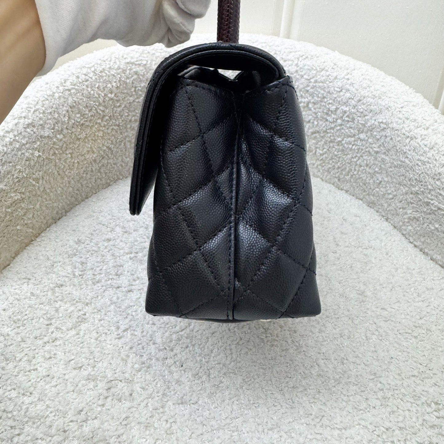 GLM-Small (24cm) Coco handle in Black Caviar, Burgundy Lizard Embossed Calfskin Handle and LGHW (Model: A92990)